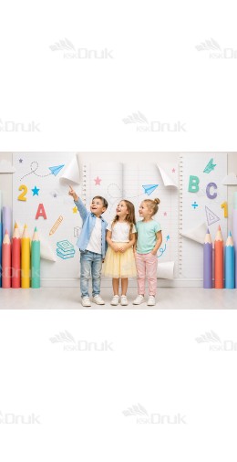 Tło fotograficzne „Szkolny zeszyt i kolorowe kredki – edukacyjna aranżacja dziecięca” | 4176